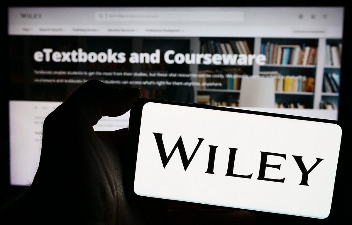 Wiley Calls on Publishers to Create Standards for AI Utilization in Research