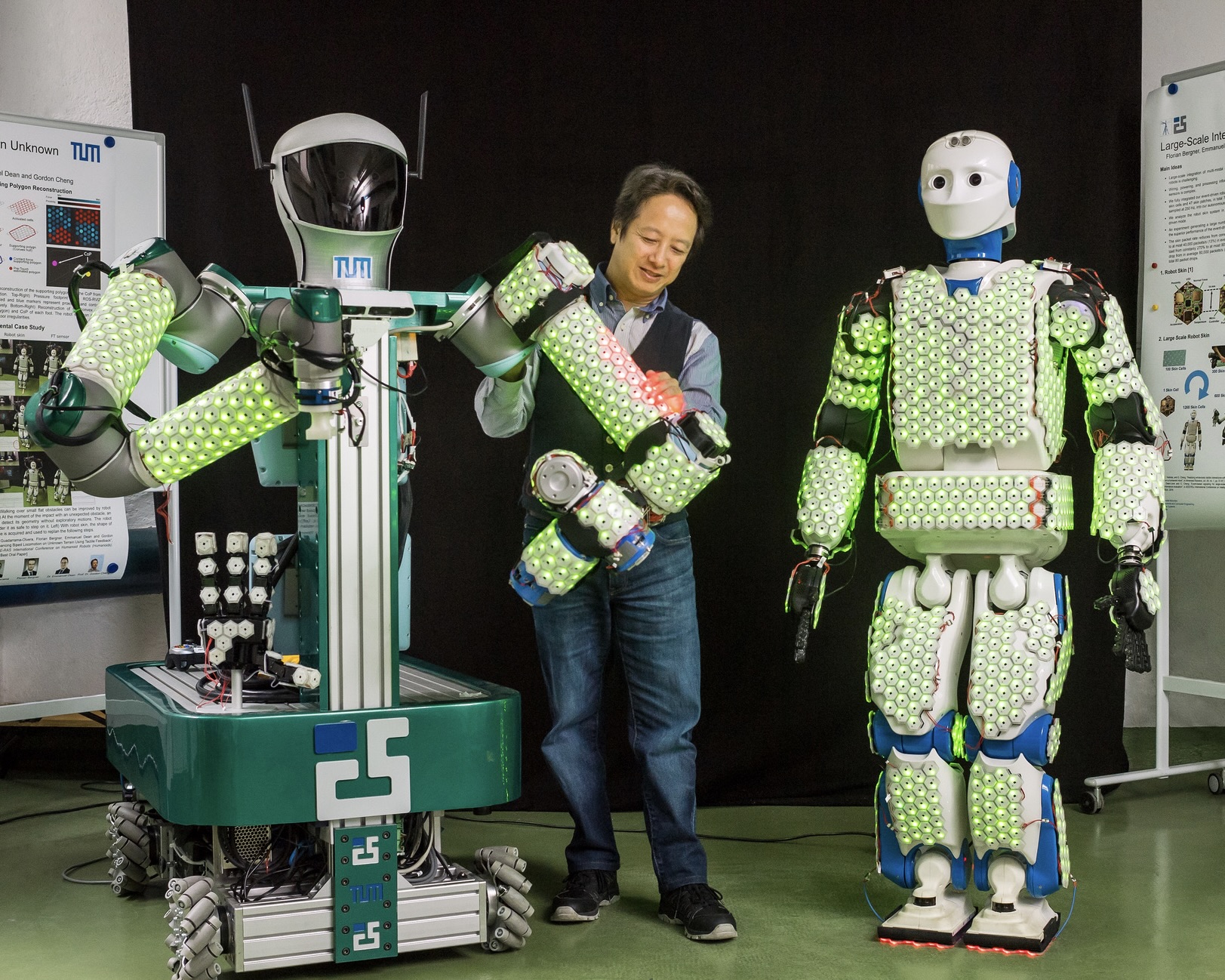 Robots Acquire Capability to Recognize Object Textures and Traits via Touch