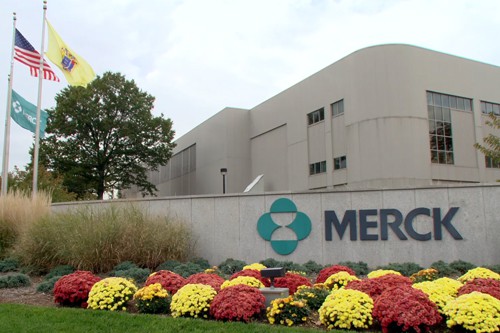 Merck & Co Plans to Cut 6,000 Positions; Moderna to Decrease Staff by 500