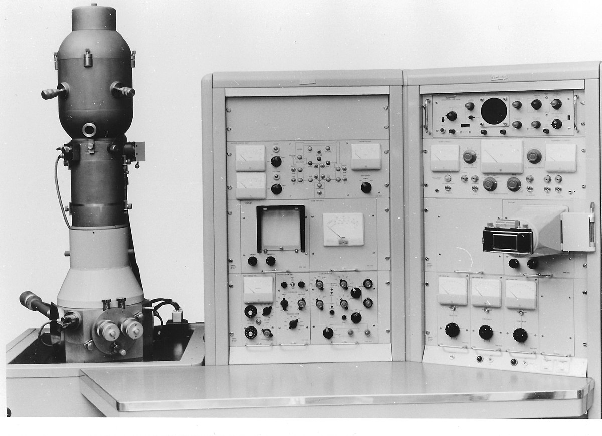 The Leading Scientific Equipment Producer in 17th-Century London
