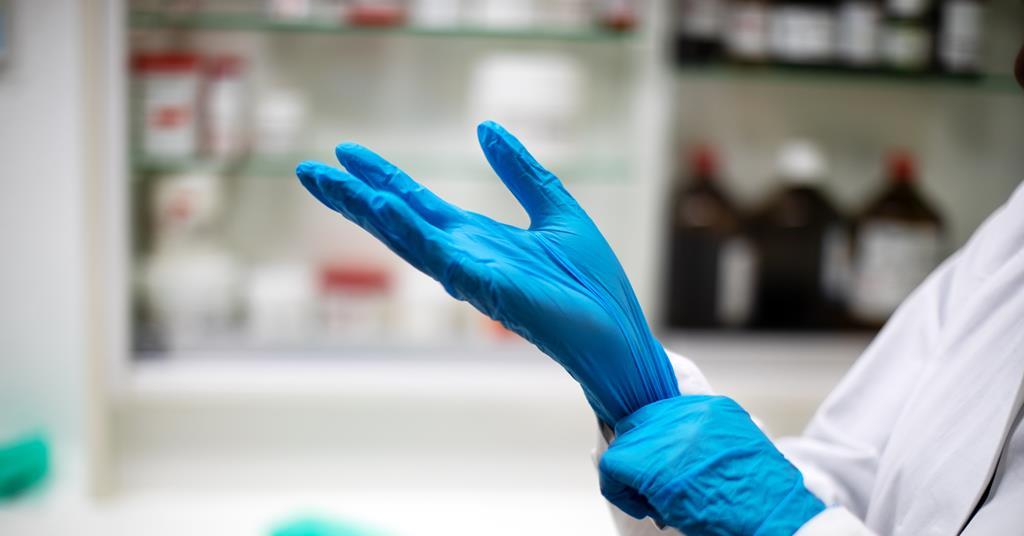 Lab Gloves Lead to Imprecise Microplastic Measurements in Atmospheric Pollution Samples