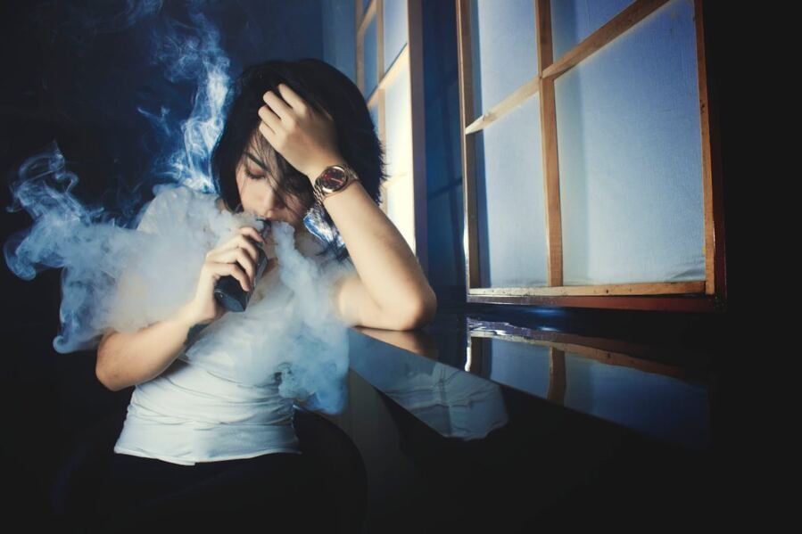 Illegal Vape Appears on TikTok Camouflaged as Lip Gloss