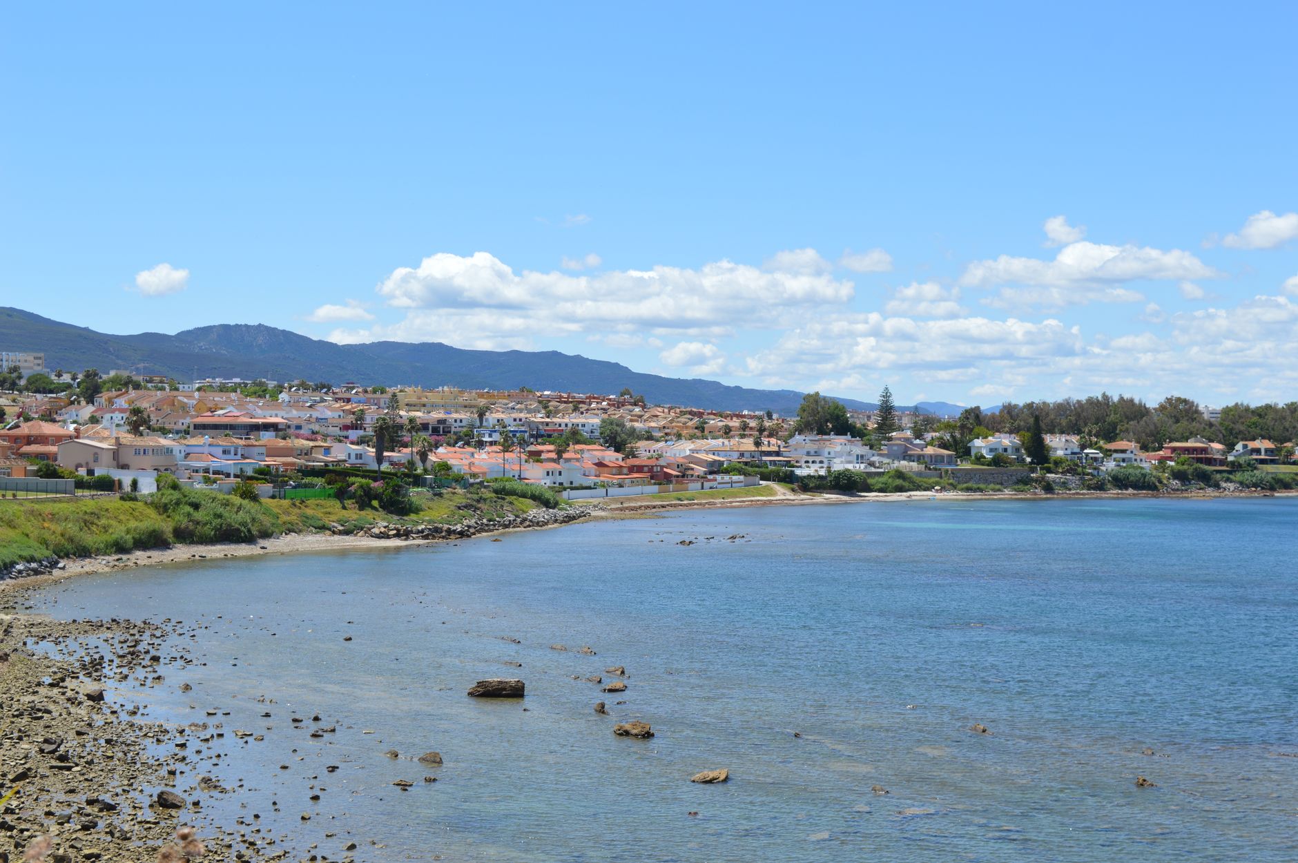 The Mediterranean Basin Experienced Desiccation 5.5 Million Years Ago and Quickly Refilled via Gibraltar: A Geological Occurrence