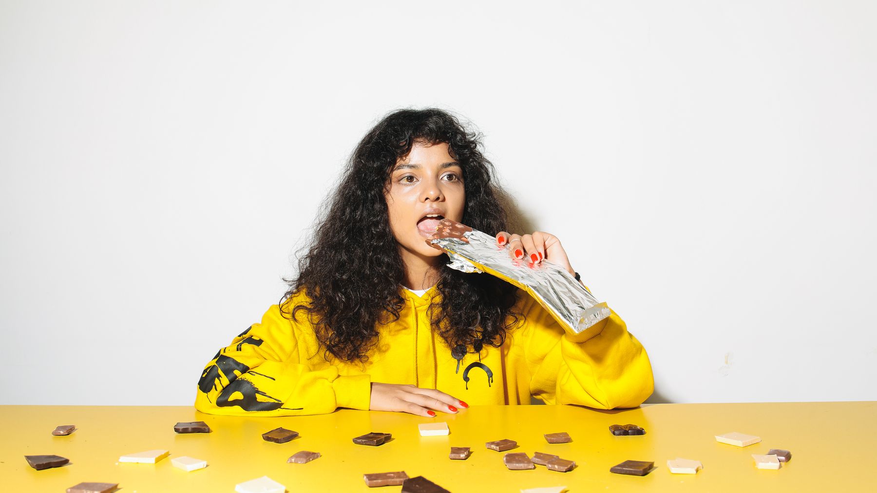 2025 Research Shows Intentional Quest for Happiness Depletes Self-Control Reserves, Heightening Exposure to Temptation and Eroding Life-Enhancing Routines