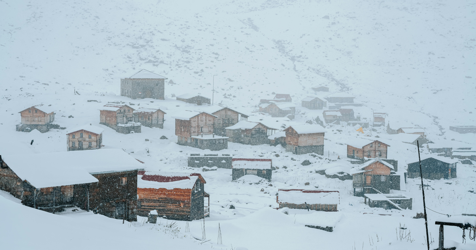 Distant Antarctic Area Registers Lowest Temperature in 14 Years at Minus 119°F; Seclusion Hinders Entry Until Spring