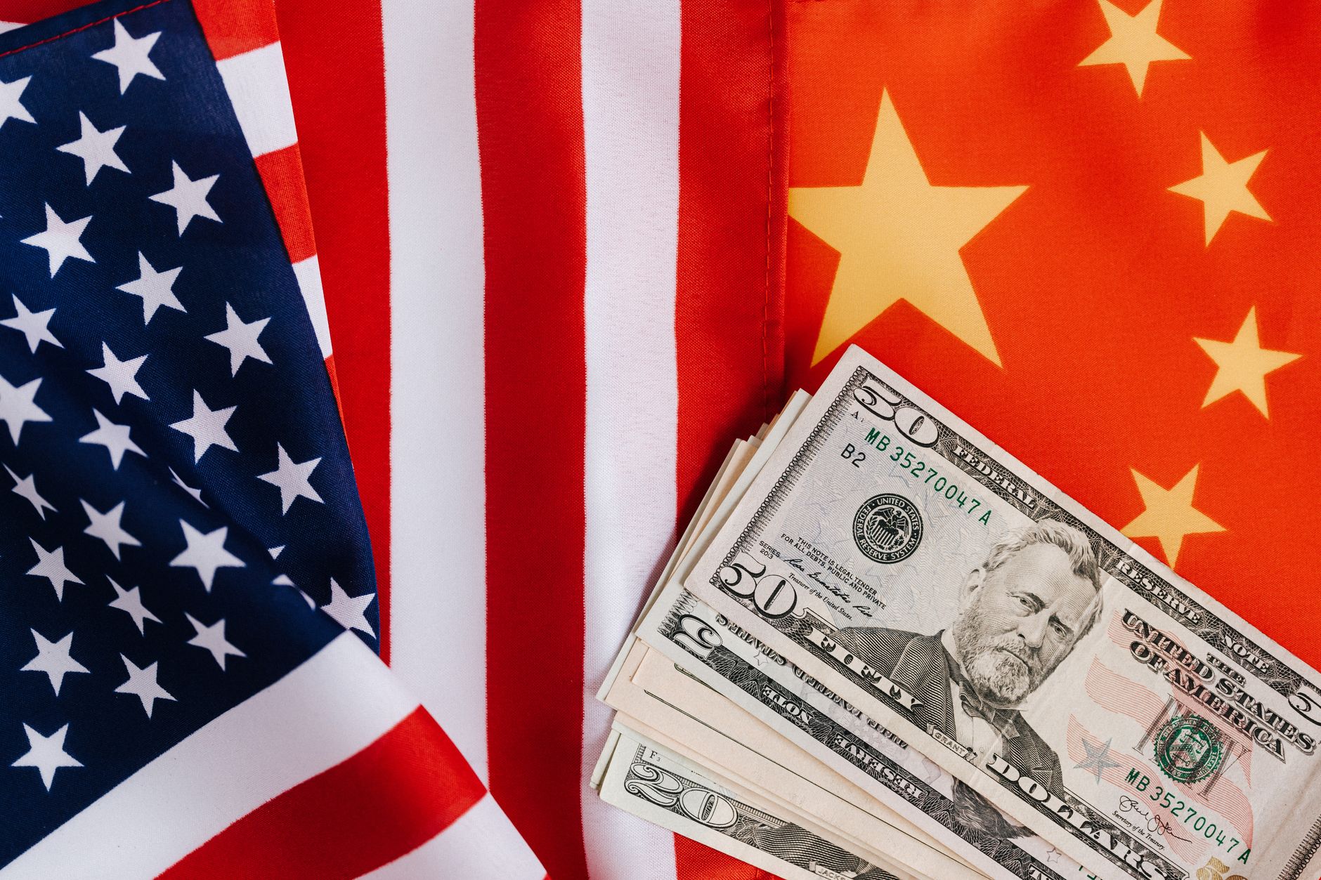 Private AI Investment in the United States Reaches $285.9 Billion by 2025, Outpacing China's $12.4 Billion; By March 2026, Leading Models Vary by Merely 2.7% on the Arena Leaderboard