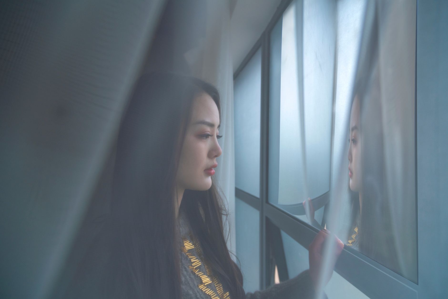 Recent Studies Show That Many Individuals Misjudge the Hidden Challenges and Sorrows of Others