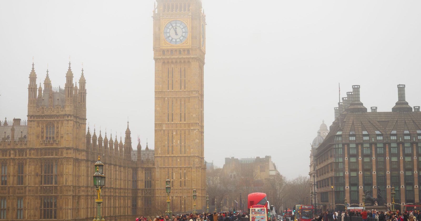 "Big Ben's First Chime in 1859 Resulted in a Crack and Follow-up Repairs"