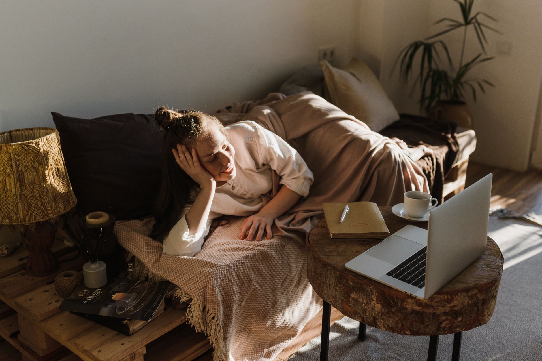 How Consistent Breaks Can Combat Tiredness and Rejuvenate Concentration: The 90-Minute Work and 20-Minute Break Schedule