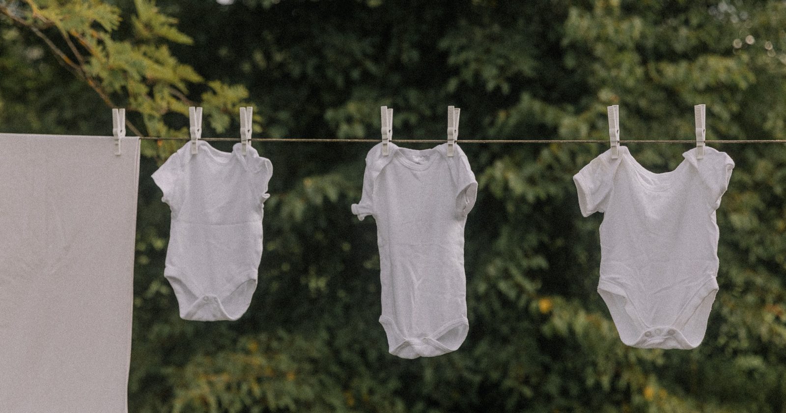 Numerous Americans Impacted by HOA Clothesline Restrictions as Certain States Implement Protective Laws